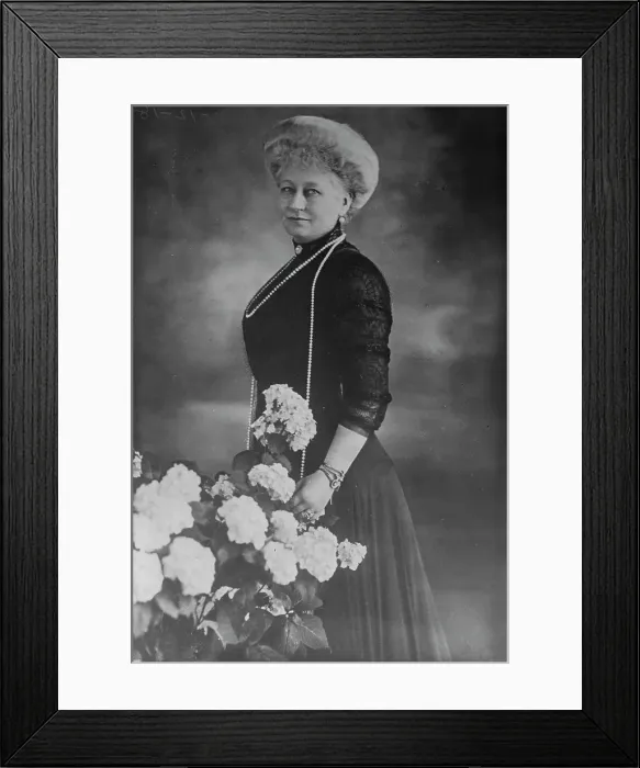Framed Print : Ex-Kaiserin, 1918. Creator: Bain News Service Framed Print : Ex-Kaiserin, 1918. Creator: Bain News Service