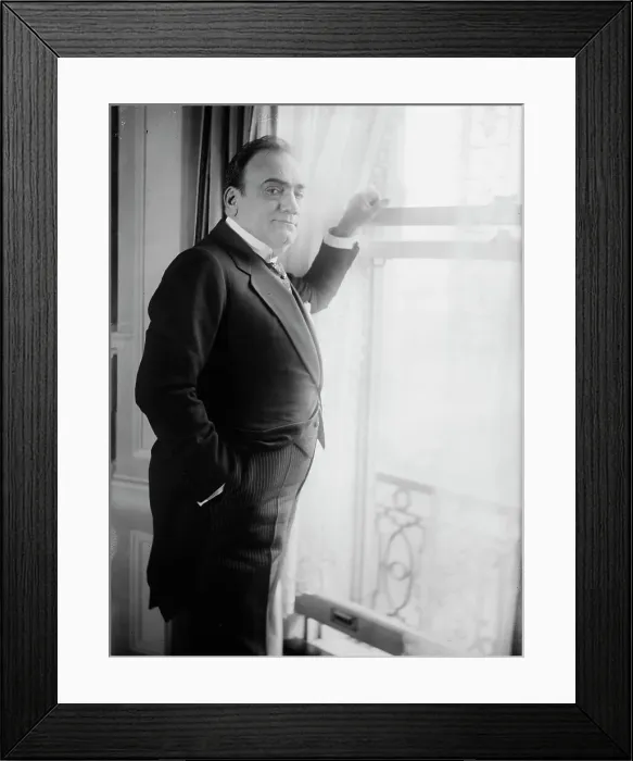 Framed Print : Caruso, between c1915 and c1920. Creator: Bain News Service Framed Print : Caruso, between c1915 and c1920. Creator: Bain News Service