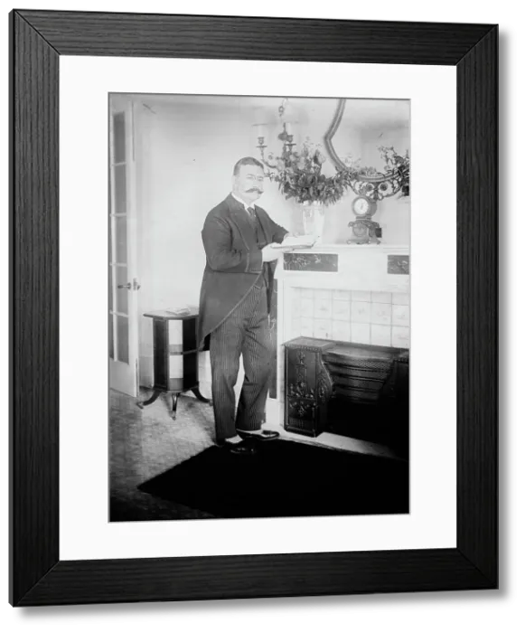 Framed Print : Gogorza, between c1915 and c1920. Creator: Bain News Service Framed Print : Gogorza, between c1915 and c1920. Creator: Bain News Service