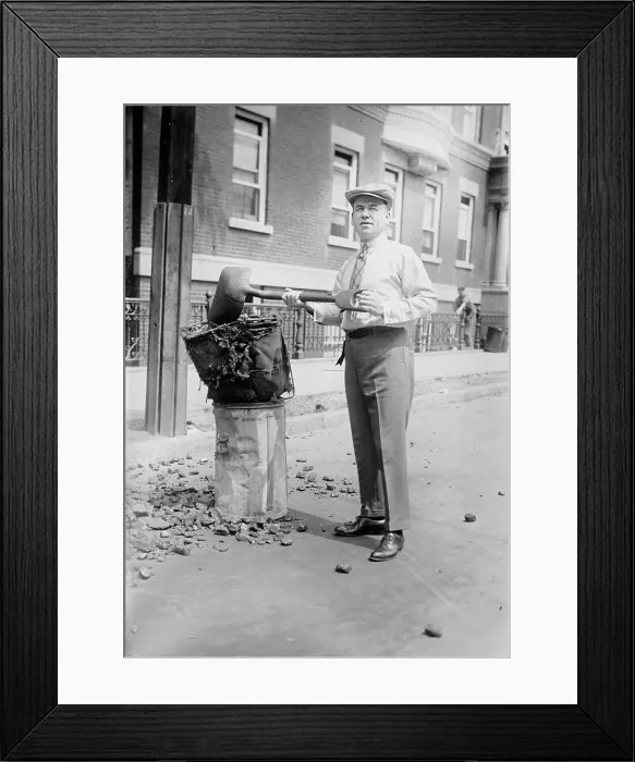 Framed Print : Dalhart, between c1915 and c1920. Creator: Bain News Service Framed Print : Dalhart, between c1915 and c1920. Creator: Bain News Service