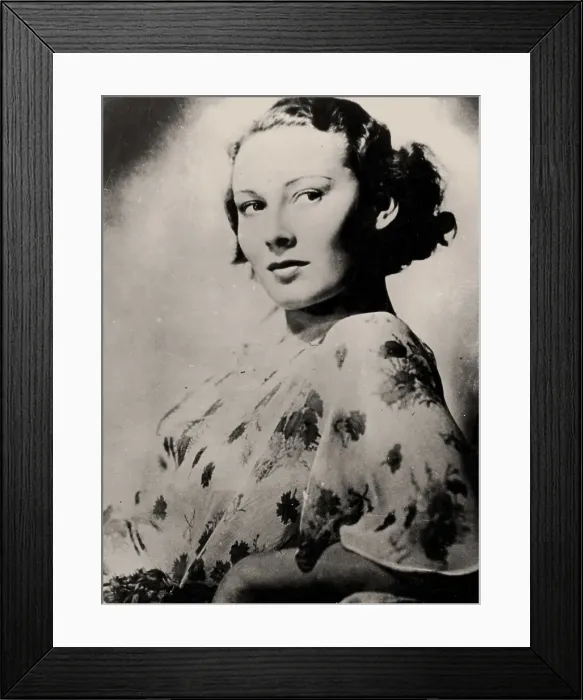 Framed Print : Portrait of the actress Lída Baarová (1914-2000), c1935. Creator: Anonymous Framed Print : Portrait of the actress Lída Baarová (1914-2000), c1935. Creator: Anonymous