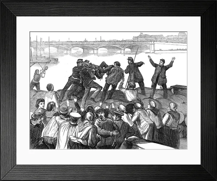 Framed Print : Mob of Paris rioters drowning a police agent, 1871. Creator: Unknown Framed Print : Mob of Paris rioters drowning a police agent, 1871. Creator: Unknown