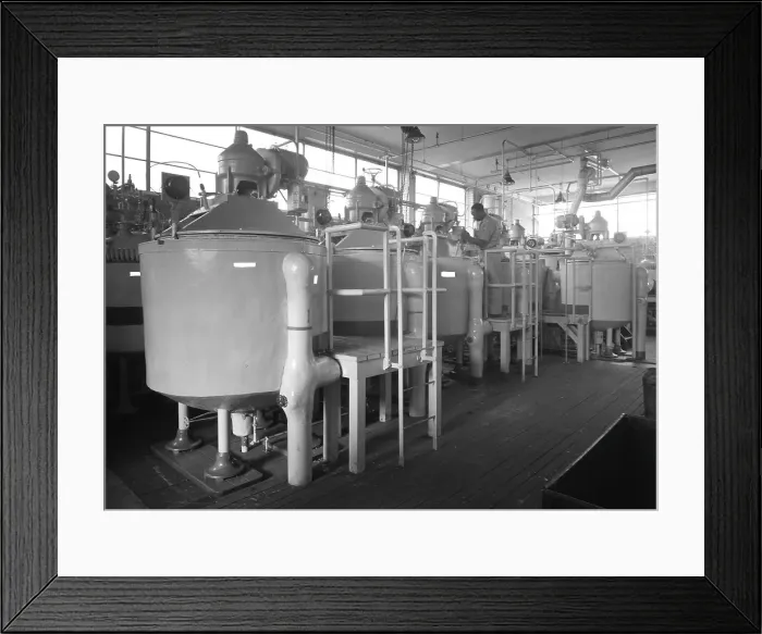 Framed Print : Hoffmann-LaRoche Inc. Nutley, New Jersey, 1943. Creator: Gottscho-Schleisner, Inc Framed Print : Hoffmann-LaRoche Inc. Nutley, New Jersey, 1943. Creator: Gottscho-Schleisner, Inc