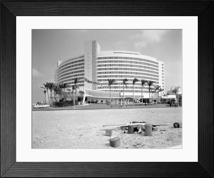 Framed Print : Fontainebleau Hotel, Miami Beach, Florida, 1955. Creator: Gottscho-Schleisner, Inc Framed Print : Fontainebleau Hotel, Miami Beach, Florida, 1955. Creator: Gottscho-Schleisner, Inc