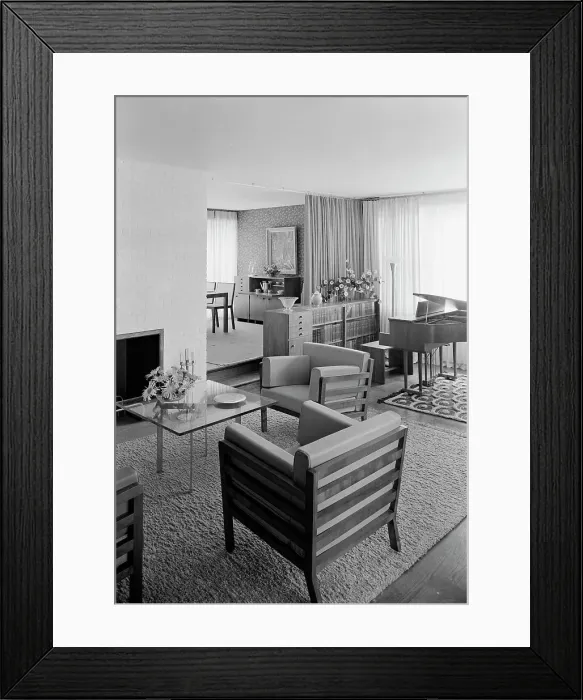 Framed Print : World's Fair, House no. 10, 1939. Creator: Gottscho-Schleisner, Inc Framed Print : World's Fair, House no. 10, 1939. Creator: Gottscho-Schleisner, Inc
