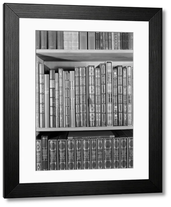 Framed Print : Edwin J. Beinecke, residence in Greenwich, Connecticut, 1945. Creator: Gottscho-Schleisner, Inc