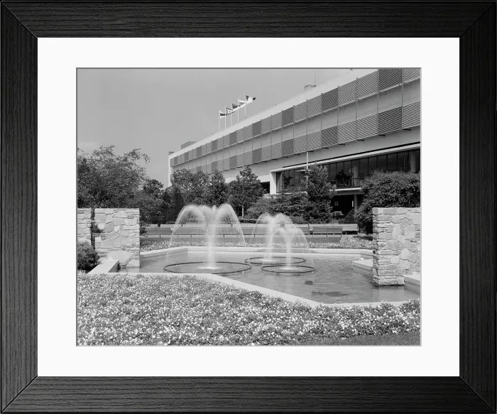 Framed Print : Roosevelt Raceway, Westbury, Long Island, 1958. Creator: Gottscho-Schleisner, Inc Framed Print : Roosevelt Raceway, Westbury, Long Island, 1958. Creator: Gottscho-Schleisner, Inc