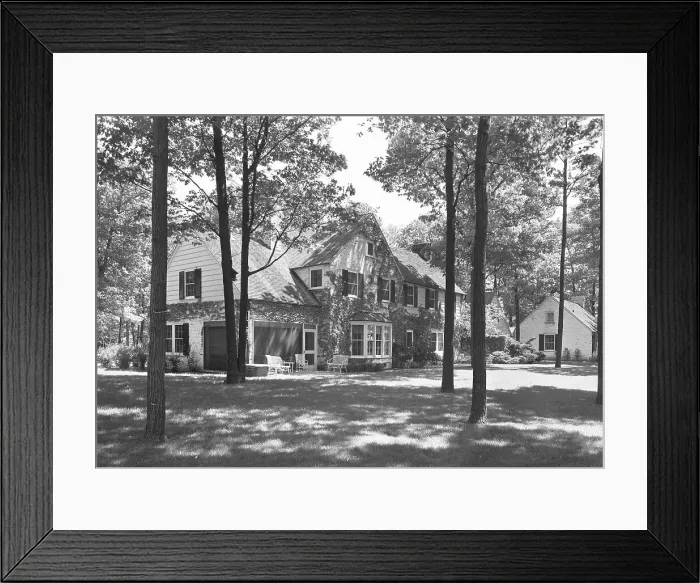 Framed Print : Guido R. Rahr, residence in Manitowoc, Wisconsin, 1945. Creator: Gottscho-Schleisner, Inc Framed Print : Guido R. Rahr, residence in Manitowoc, Wisconsin, 1945. Creator: Gottscho-Schleisner, Inc