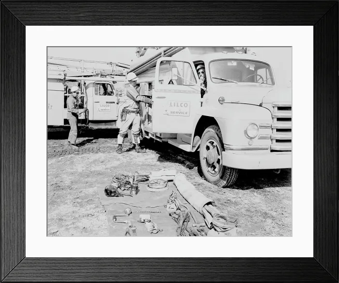 Framed Print : Long Island Lighting Co, 1959. Creator: Gottscho-Schleisner, Inc Framed Print : Long Island Lighting Co, 1959. Creator: Gottscho-Schleisner, Inc