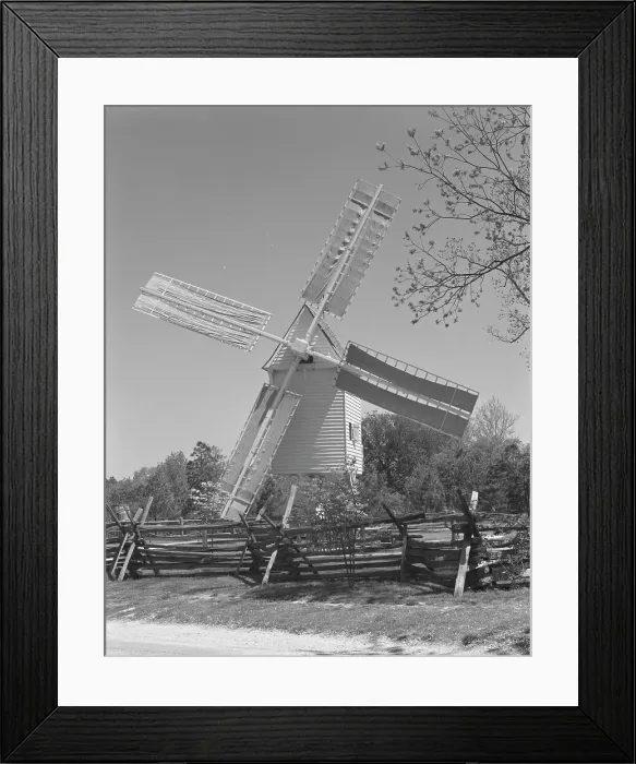 Framed Print : Williamsburg, Virginia, 1959. Creator: Gottscho-Schleisner, Inc Framed Print : Williamsburg, Virginia, 1959. Creator: Gottscho-Schleisner, Inc