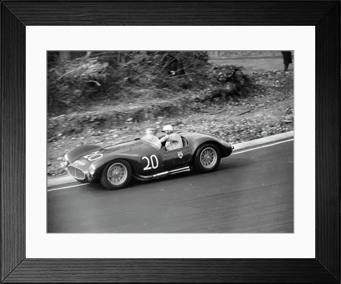 Framed Print : Roy Salvadori driving a 1953 Maserati at Brands Hatch, Kent, 1954 Framed Print : Roy Salvadori driving a 1953 Maserati at Brands Hatch, Kent, 1954