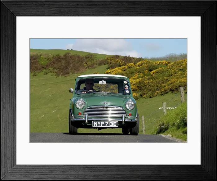 Framed Print : 1967 Morris Mini Cooper Framed Print : 1967 Morris Mini Cooper