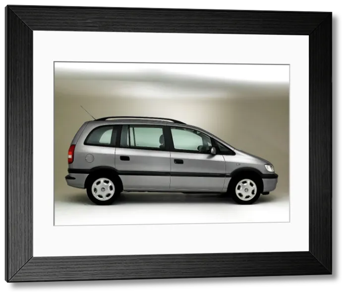 Framed Print : 2002 Vauxhall Zafira Framed Print : 2002 Vauxhall Zafira
