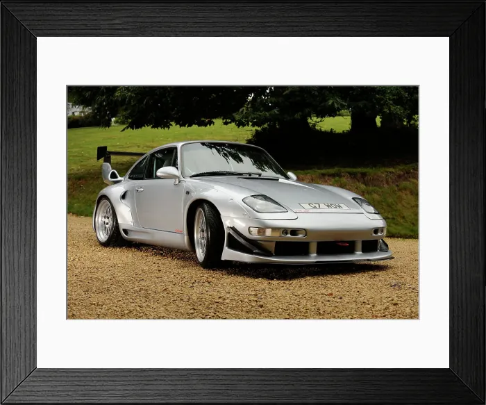 Framed Print : 2006 Porsche Gemballa 600 GTR. Artist: Simon Clay Framed Print : 2006 Porsche Gemballa 600 GTR. Artist: Simon Clay