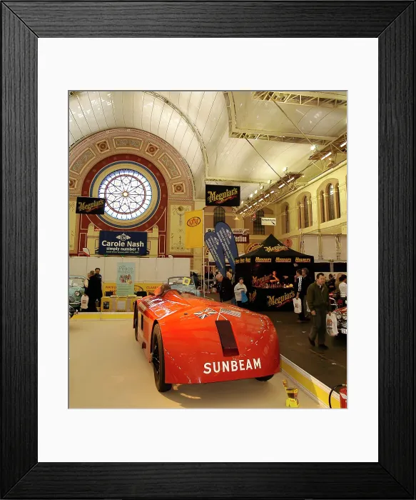 Framed Print : 2004 Classic Cars Live Show at Alexandra Palace Framed Print : 2004 Classic Cars Live Show at Alexandra Palace