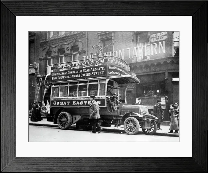 Framed Print : 1906 Straker Squire bus Framed Print : 1906 Straker Squire bus
