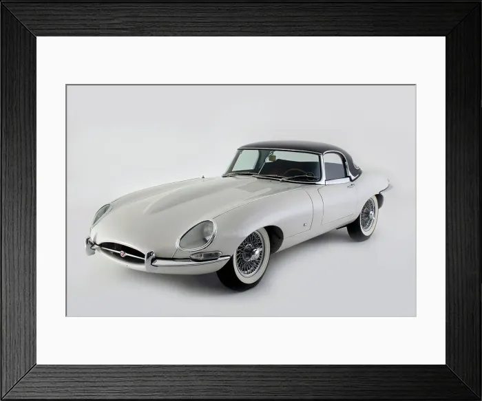 Framed Print : Jaguar E type 1961. Artist: Simon Clay Framed Print : Jaguar E type 1961. Artist: Simon Clay