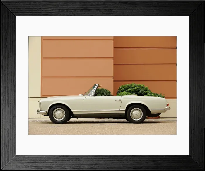 Framed Print : Mercedes Benz 230SL 1963. Artist: Simon Clay Framed Print : Mercedes Benz 230SL 1963. Artist: Simon Clay