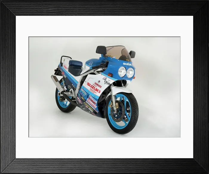 Framed Print : 1988 Suzuki GSXR 750 Framed Print : 1988 Suzuki GSXR 750
