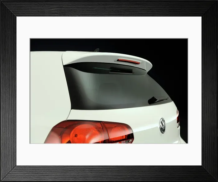Framed Print : VW Golf GTI mk 6 2008. Artist: Simon Clay Framed Print : VW Golf GTI mk 6 2008. Artist: Simon Clay
