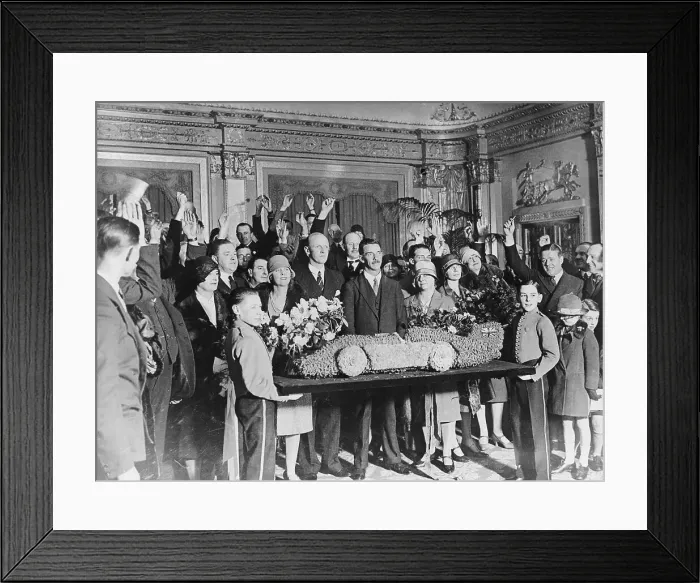 Framed Print : Presentation to Sir Henry Segrave after successful Land Speed Record attempt, 1929