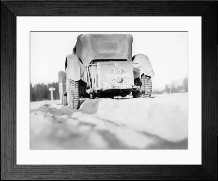 Framed Print : The back of an Invicta 4.5 litres Type, Monte Carlo Rally, 1933 Framed Print : The back of an Invicta 4.5 litres Type, Monte Carlo Rally, 1933