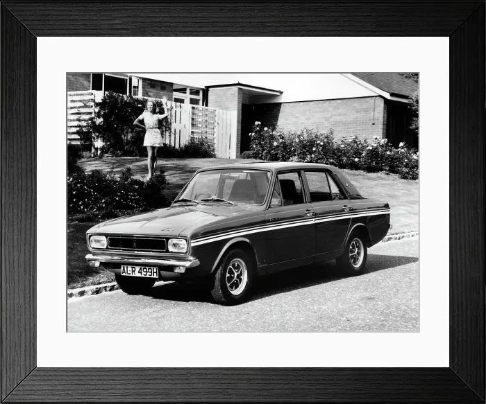 Framed Print : 1969 Hillman Hunter GT Framed Print : 1969 Hillman Hunter GT