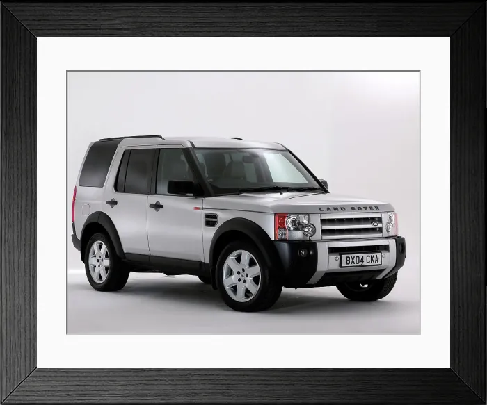 Framed Print : 2004 Landrover Discovery Framed Print : 2004 Landrover Discovery