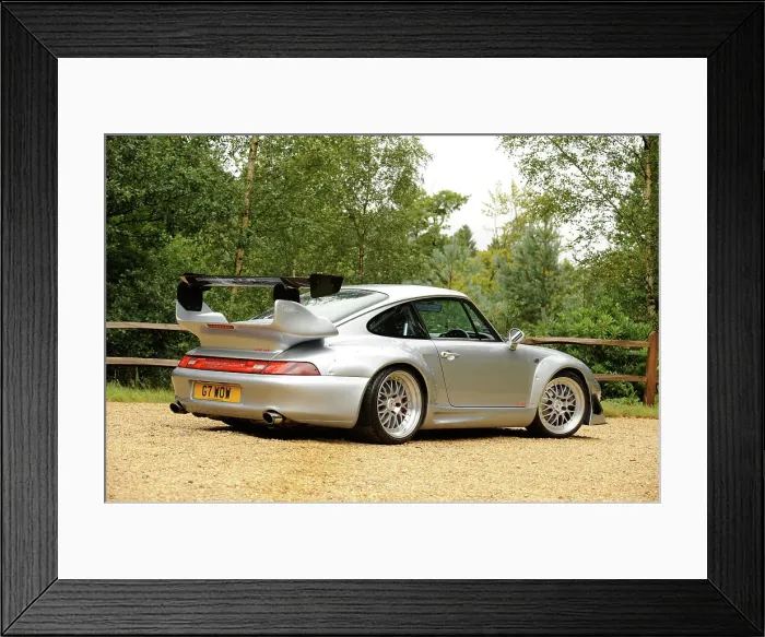 Framed Print : 2006 Porsche Gemballa 600 GTR. Artist: Simon Clay Framed Print : 2006 Porsche Gemballa 600 GTR. Artist: Simon Clay
