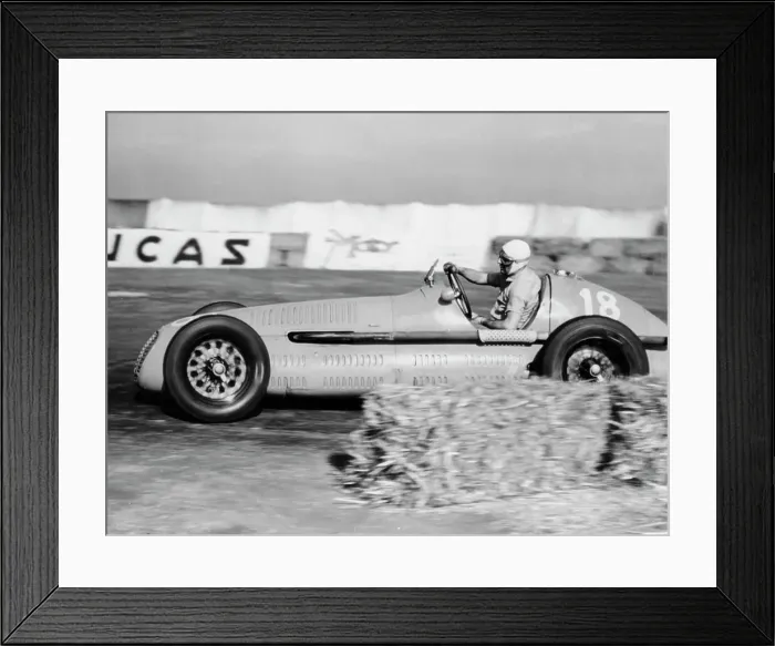 Framed Print : Luigi Villoresi winning the British Grand Prix, Silverstone, October 1948 Framed Print : Luigi Villoresi winning the British Grand Prix, Silverstone, October 1948