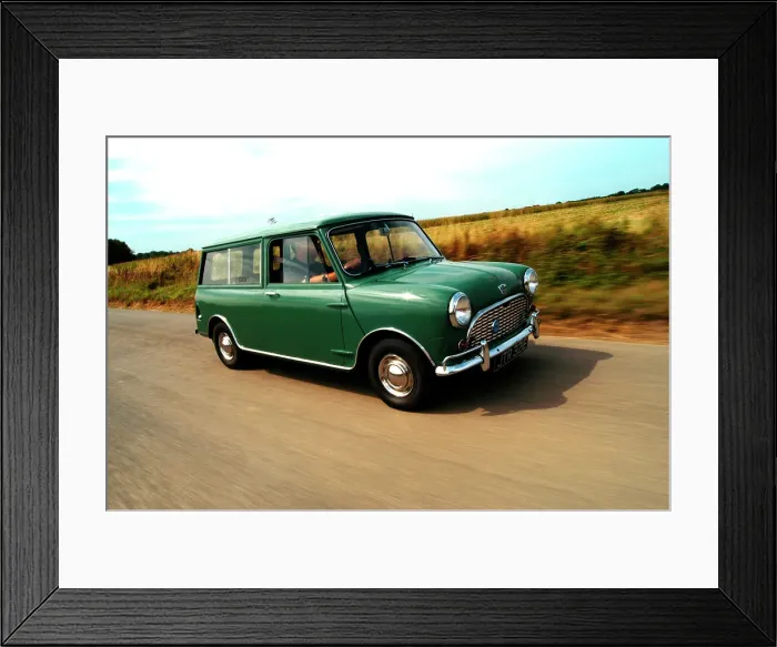 Framed Print : 1967 Austin Mini estate Framed Print : 1967 Austin Mini estate