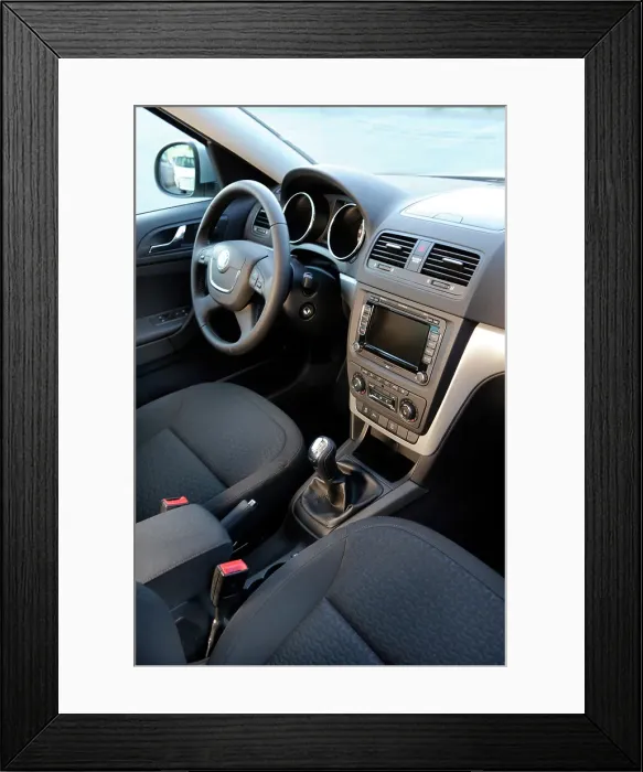 Framed Print : Skoda Yeti 2009. Artist: Simon Clay Framed Print : Skoda Yeti 2009. Artist: Simon Clay