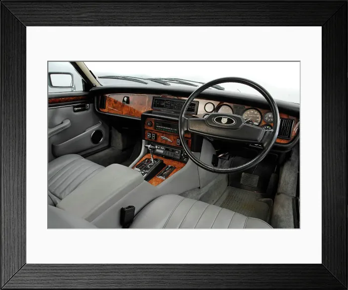 Framed Print : 1987 Jaguar XJ12 Sovereign Framed Print : 1987 Jaguar XJ12 Sovereign