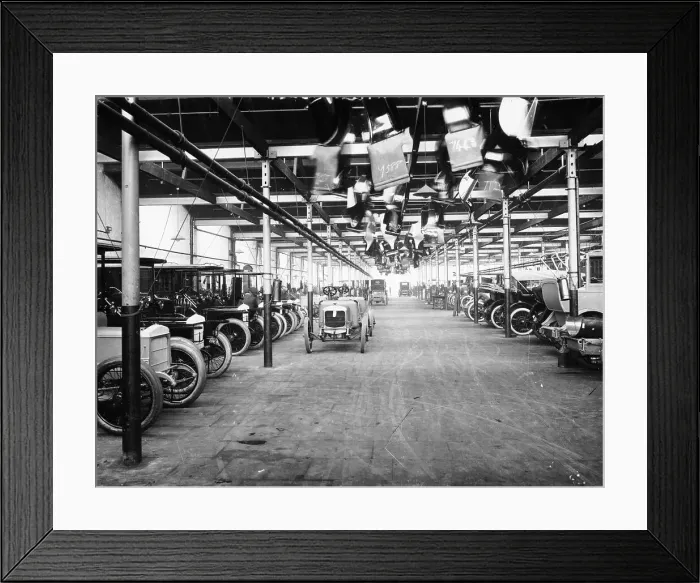 Framed Print : Interior of Daimler factory, (1900s?) Framed Print : Interior of Daimler factory, (1900s?)