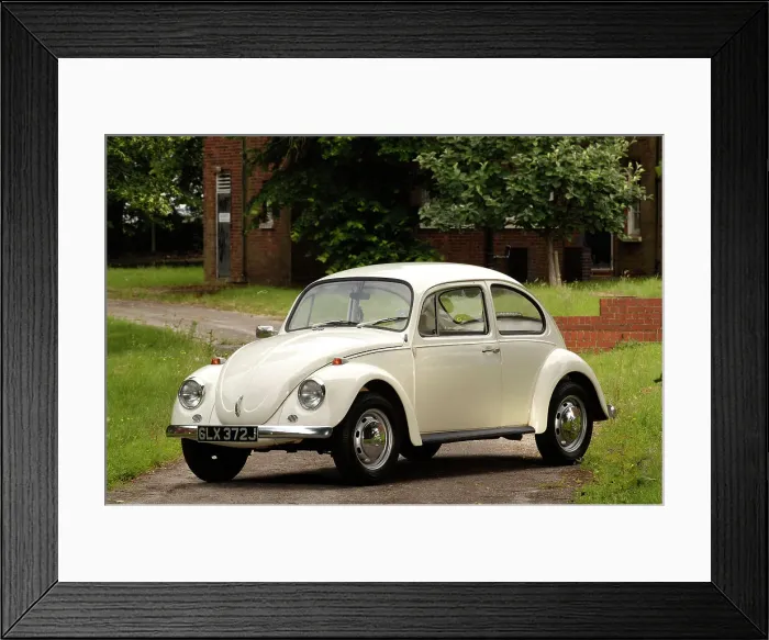 Framed Print : 1971 Volkswagen Beetle Framed Print : 1971 Volkswagen Beetle