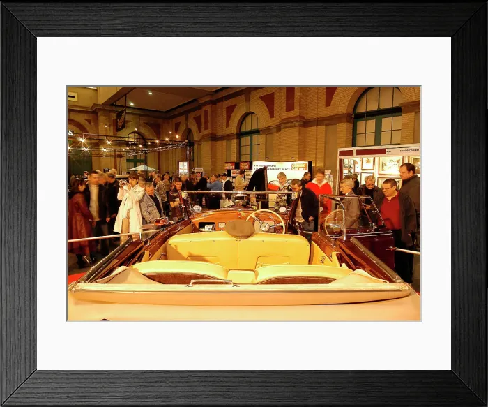Framed Print : 2004 Classic Cars Live Show at Alexandra Palace Framed Print : 2004 Classic Cars Live Show at Alexandra Palace