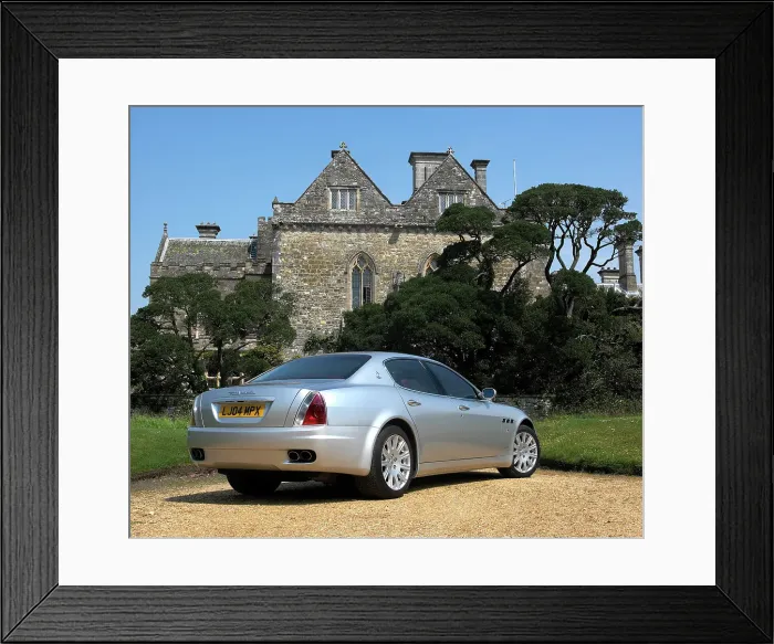Framed Print : 2004 Maserati Quattroporte Framed Print : 2004 Maserati Quattroporte