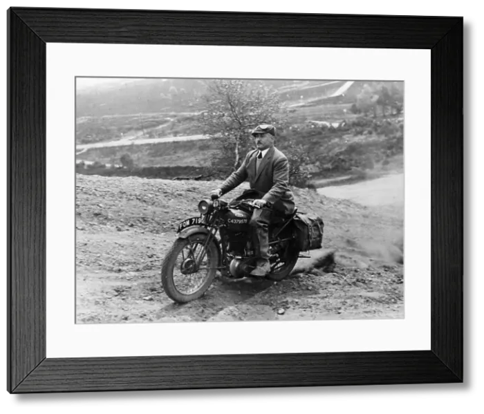 Framed Print : 1940 BSA motorbike, (c1940?) Framed Print : 1940 BSA motorbike, (c1940?)