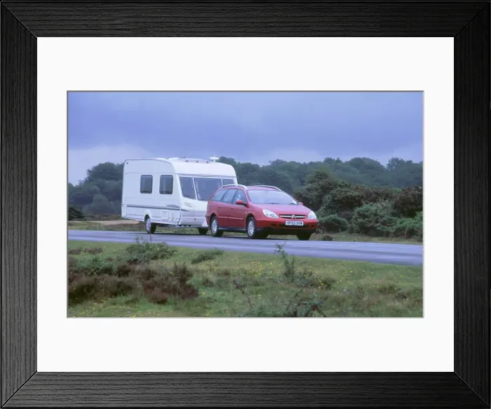 Framed Print : 2002 Citroen C5 hdi towing a caravan Framed Print : 2002 Citroen C5 hdi towing a caravan