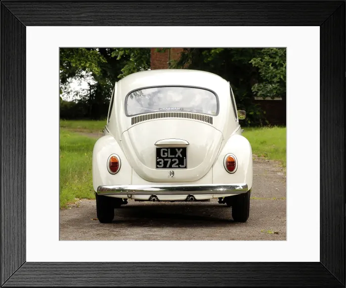Framed Print : 1971 Volkswagen Beetle Framed Print : 1971 Volkswagen Beetle