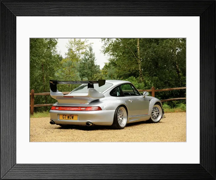 Framed Print : 2006 Porsche Gemballa 600 GTR. Artist: Simon Clay Framed Print : 2006 Porsche Gemballa 600 GTR. Artist: Simon Clay