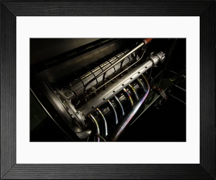 Framed Print : MILLER 122 supercharged 1923. Artist: Simon Clay Framed Print : MILLER 122 supercharged 1923. Artist: Simon Clay