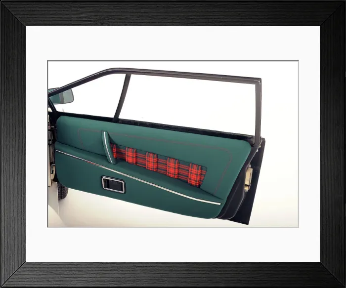 Framed Print : Lotus Esprit 1977 from the James Bond film The Spy Who Loved Me. Artist: Simon Clay Framed Print : Lotus Esprit 1977 from the James Bond film The Spy Who Loved Me. Artist: Simon Clay