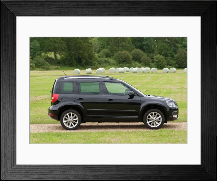 Framed Print : 2014 Skoda Yeti SE Framed Print : 2014 Skoda Yeti SE