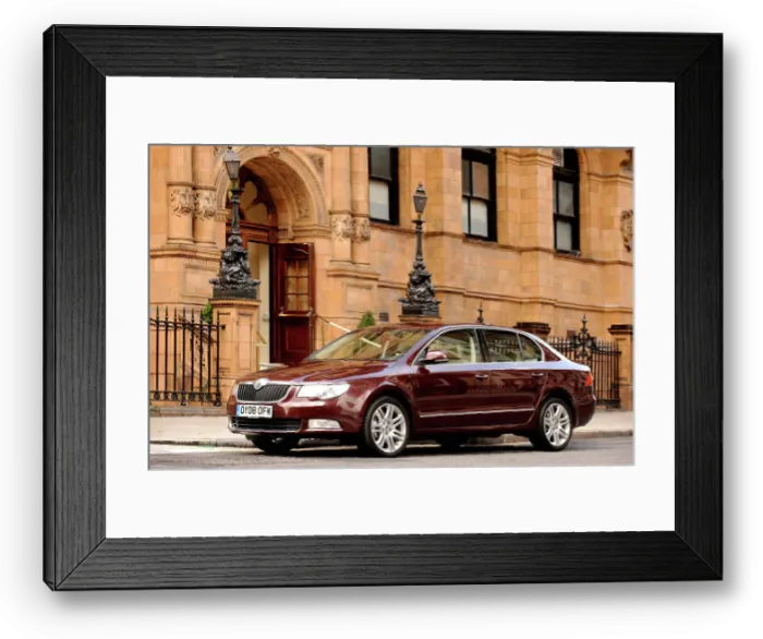 Framed Print : Skoda SUPERB 2008. Artist: Simon Clay Framed Print : Skoda SUPERB 2008. Artist: Simon Clay