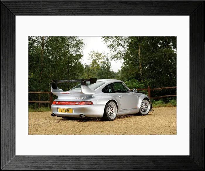Framed Print : 2006 Porsche Gemballa 600 GTR. Artist: Simon Clay Framed Print : 2006 Porsche Gemballa 600 GTR. Artist: Simon Clay