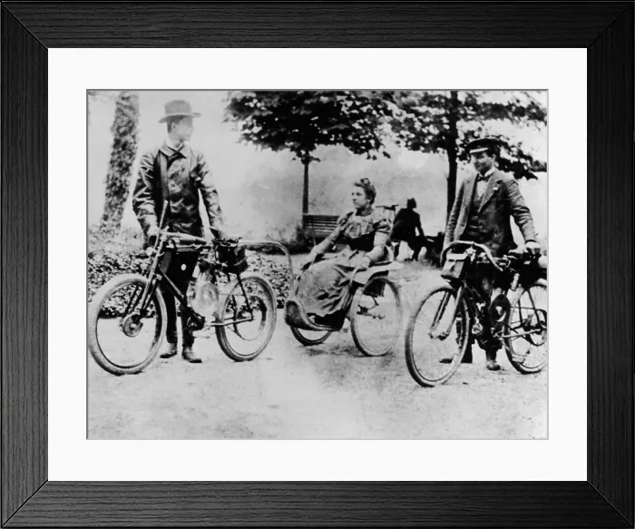 Framed Print : The Marquis Carcano and Carlo Maserati at Anzano del Parco, 1898 Framed Print : The Marquis Carcano and Carlo Maserati at Anzano del Parco, 1898