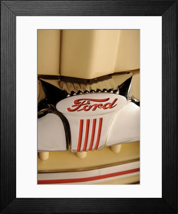 Framed Print : Ford woodie station wagon 1946. Artist: Simon Clay Framed Print : Ford woodie station wagon 1946. Artist: Simon Clay