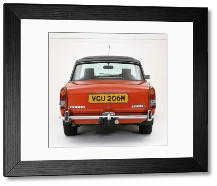 Framed Print : 1974 Rover P6 3500S Framed Print : 1974 Rover P6 3500S
