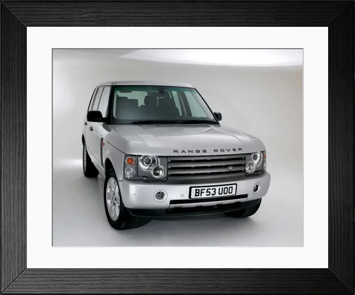 Framed Print : 2004 Range Rover Vogue